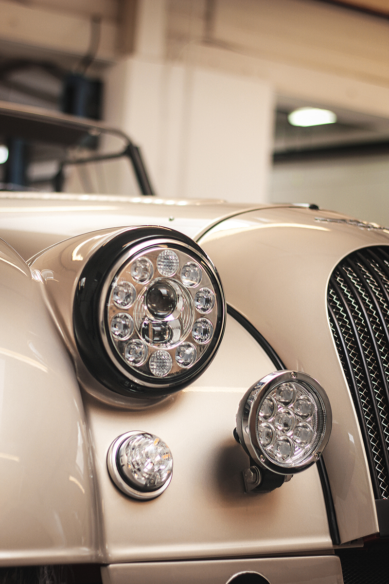 Illustration for article titled The New Morgan AR P4 Is The Classic Morgan With 225 Cosworth Horses